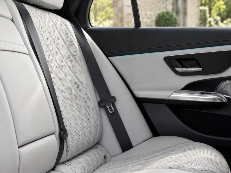 AI illustration of Mercedes-Benz E-Class Estate: cabin detail