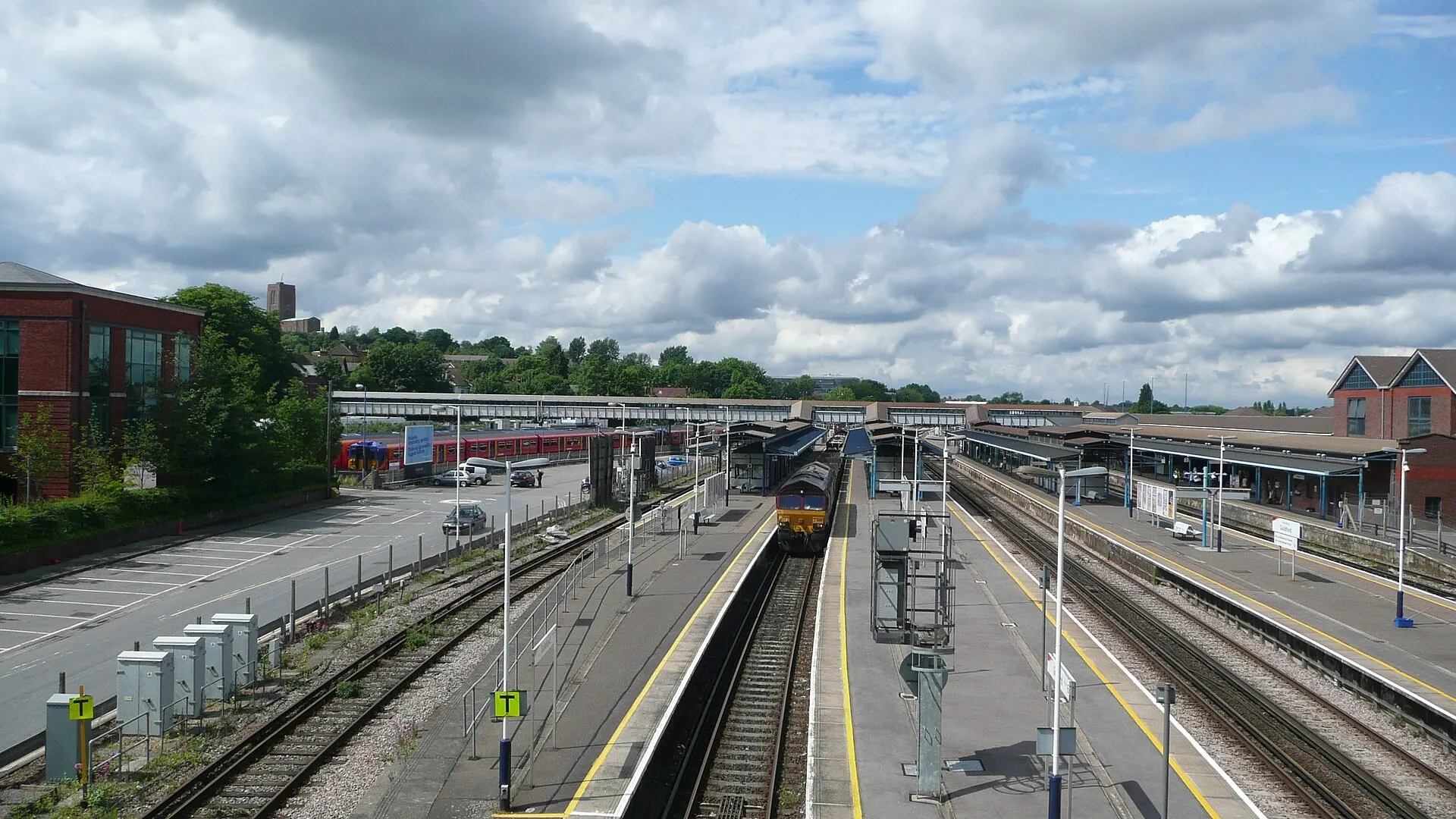 Historic view of Guildford railway station from the bridge in 2008