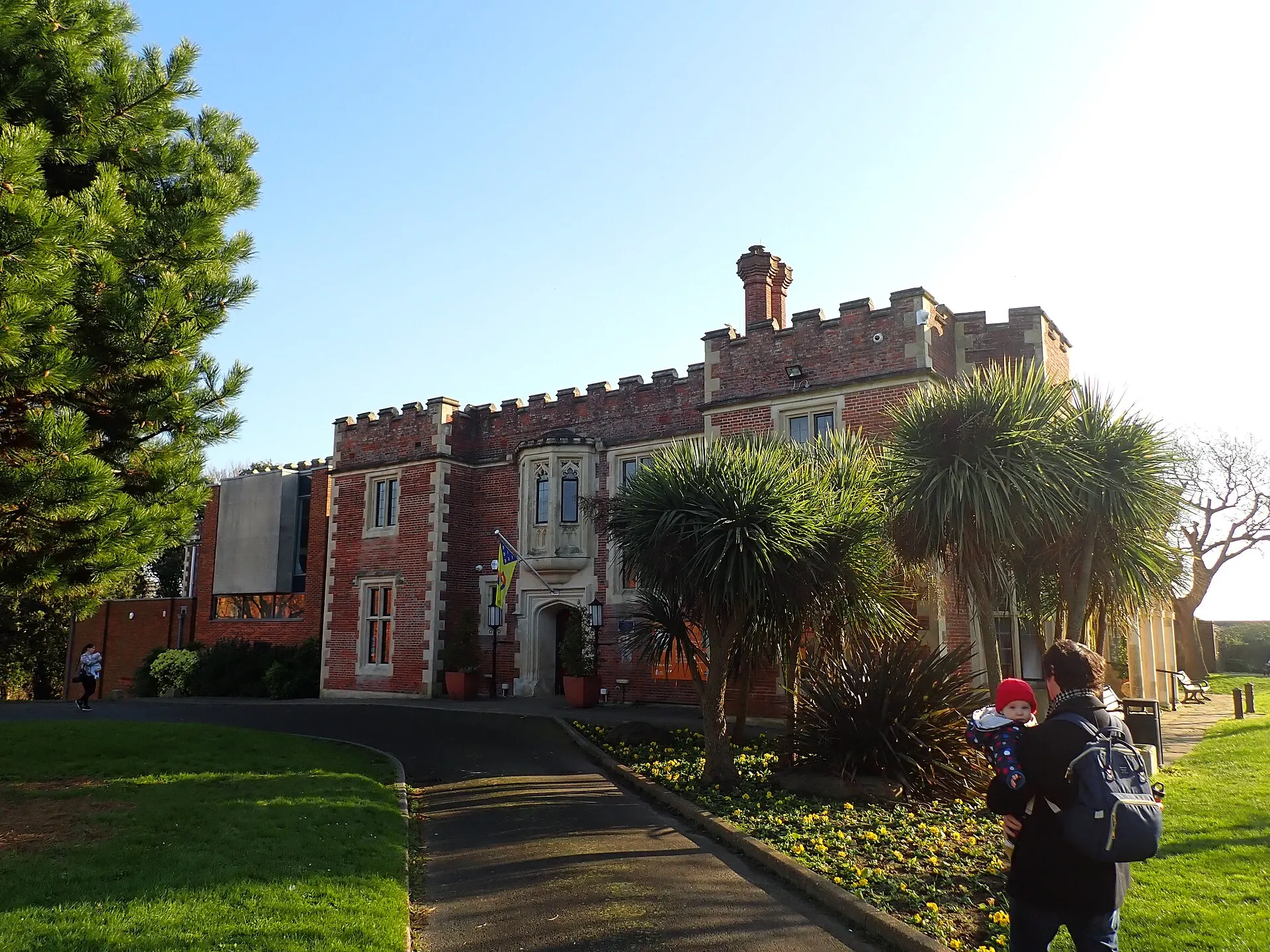 Hastings Museum and Art Gallery building in May 2020