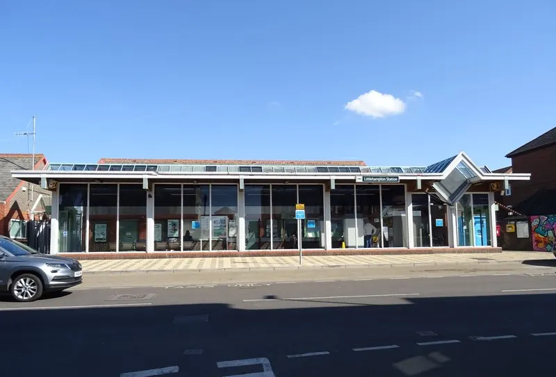 Frontage of Littlehampton railway station in April 2025