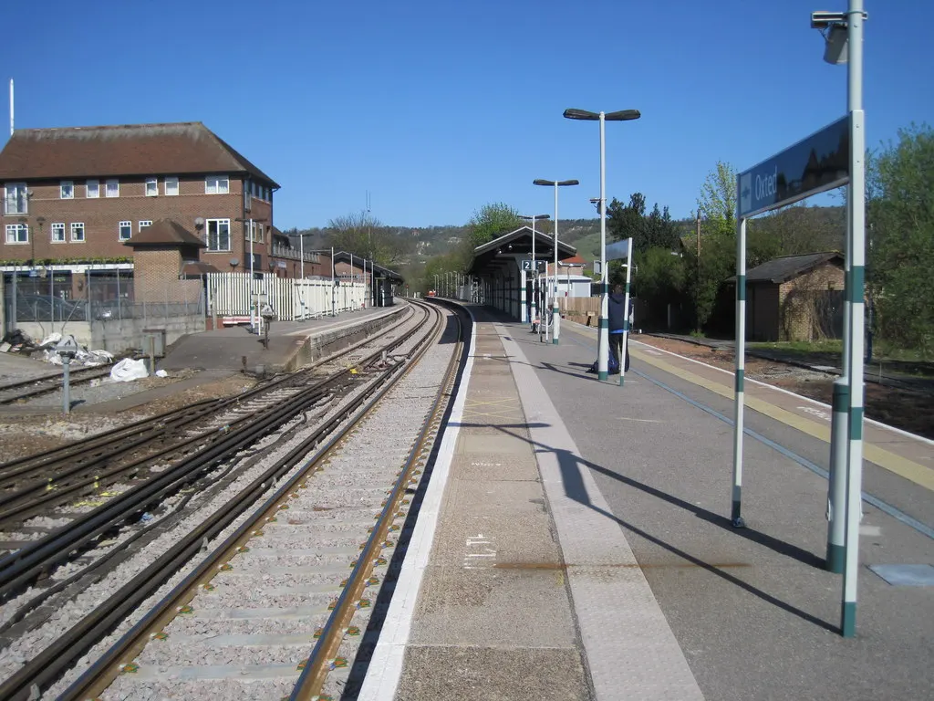 Platforms at Oxted railway station in April 2011