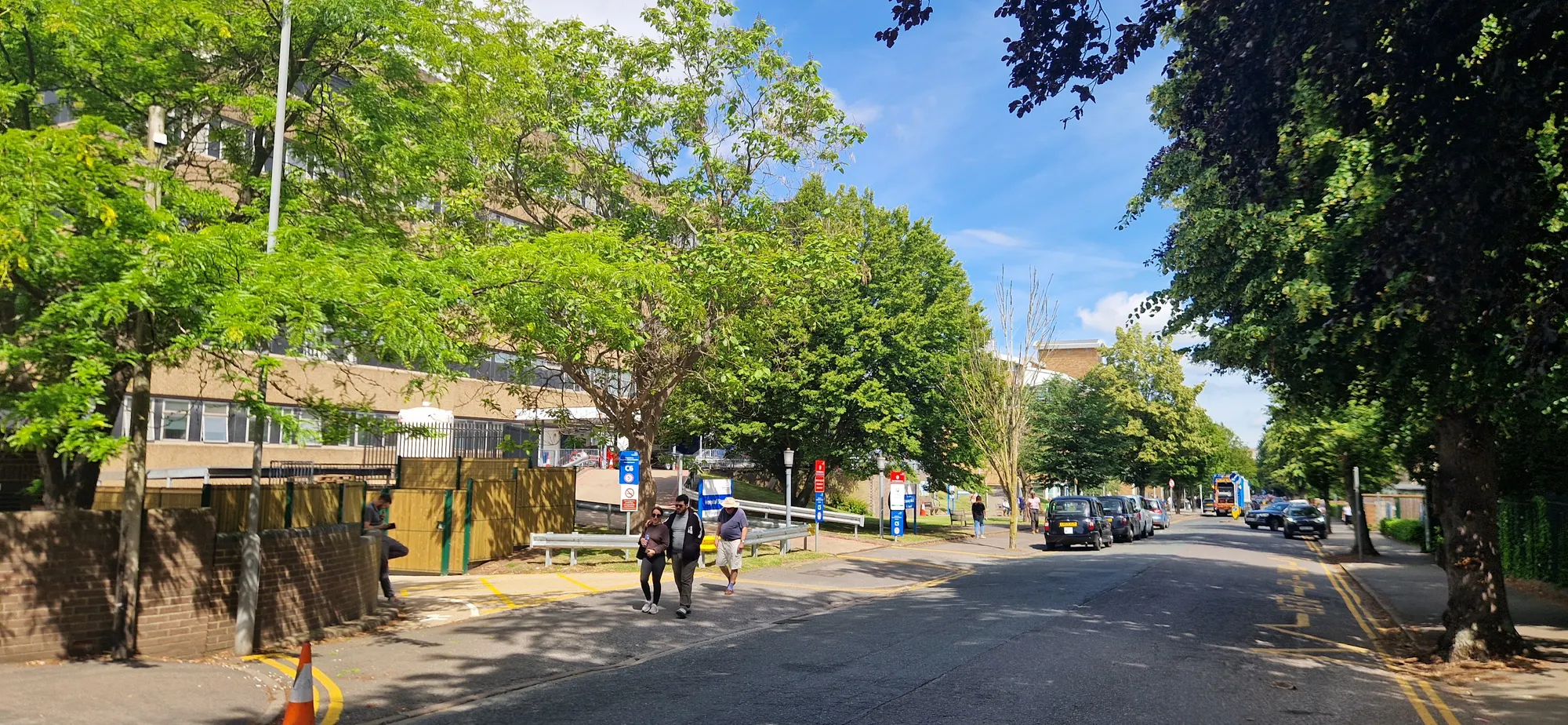 Craven Road alongside Royal Berkshire Hospital, photographed in June 2026