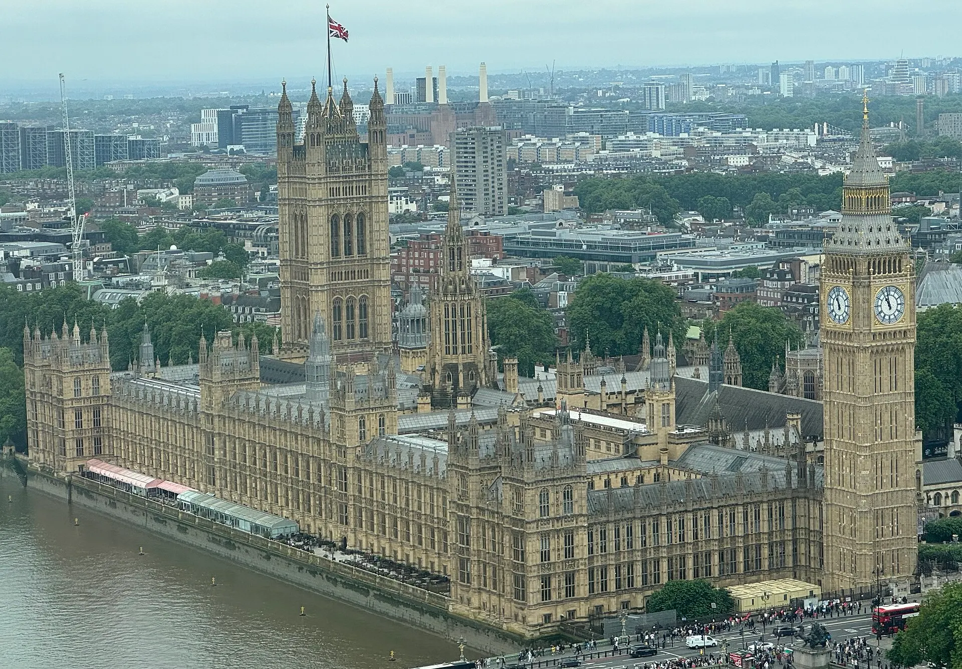Palace of Westminster and Elizabeth Tower beside the Thames in central London